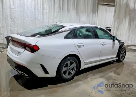 2021 Kia K5 Lxs из США, поврежденный, VIN 5XXG14J24MG053047